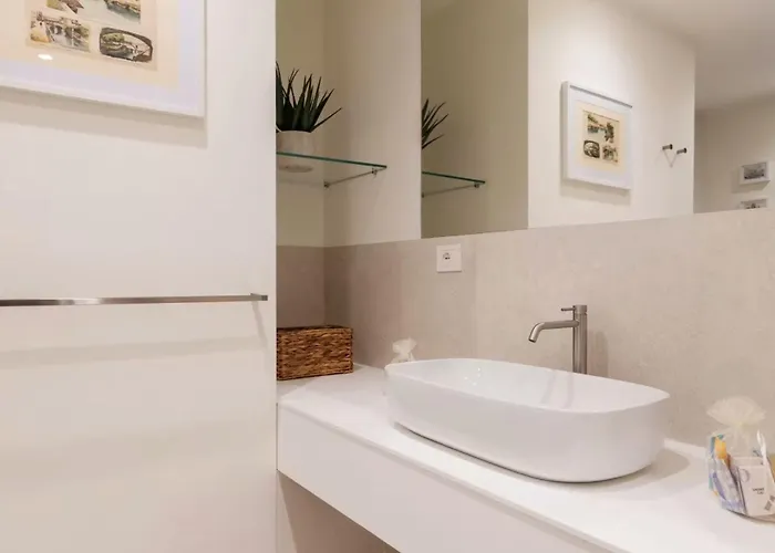 Bed & Breakfast Giuliani - Via Giovanni Prati Milan